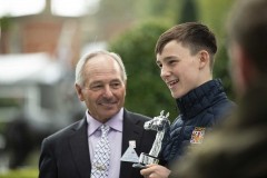 Billy Loughnane receives champion apprentice trophy from Steve Cauthen (left).Ascot 21-10-23.Photo © George Selwyn +44 (0)7967 030722116 Wellington Parade Kent UK CT14 8AF.
