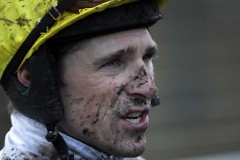 Harry Skelton after finishing second on Goonhilly in the opener.Aintree 9-12-23.©George Selwyn  07967 030722 email: george@georgeselwyn.co.uk